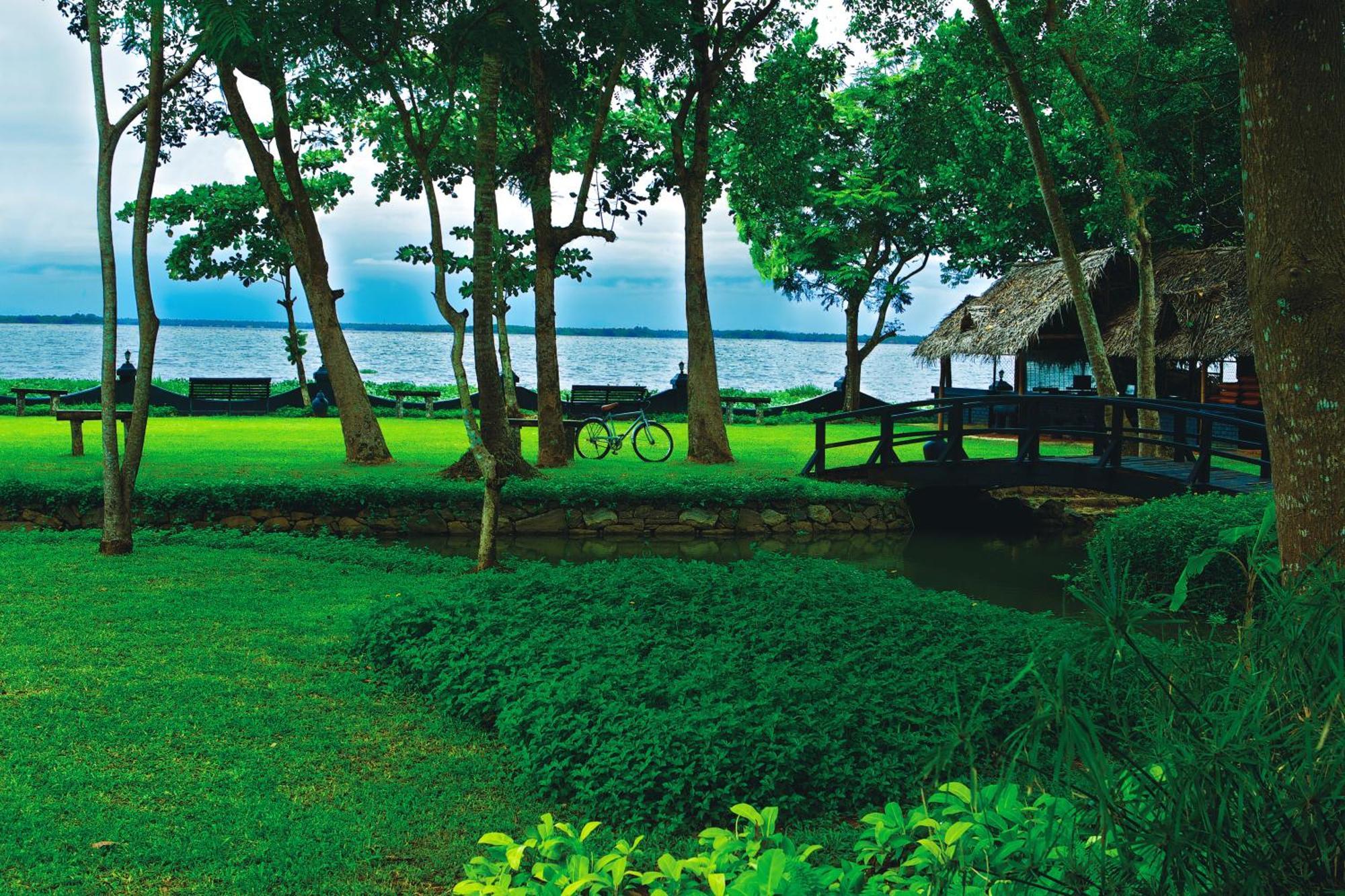 Taj Kumarakom Resort And Spa Kerala Exterior foto